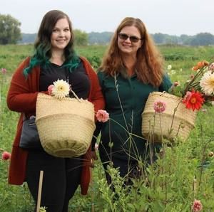 Meet your Posher, Laura